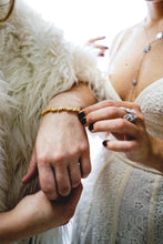 Load image into Gallery viewer, Angel Ring - Étoiles Jewelry