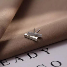 Load image into Gallery viewer, Sterling Silver Geometric Bar Earrings - Étoiles Jewelry