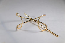 Load image into Gallery viewer, Gold X-Shaped Bun Holder/Hair Cuff - Étoiles Jewelry