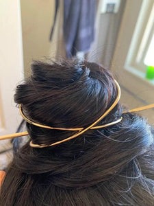 Gold X-Shaped Bun Holder/Hair Cuff - Étoiles Jewelry